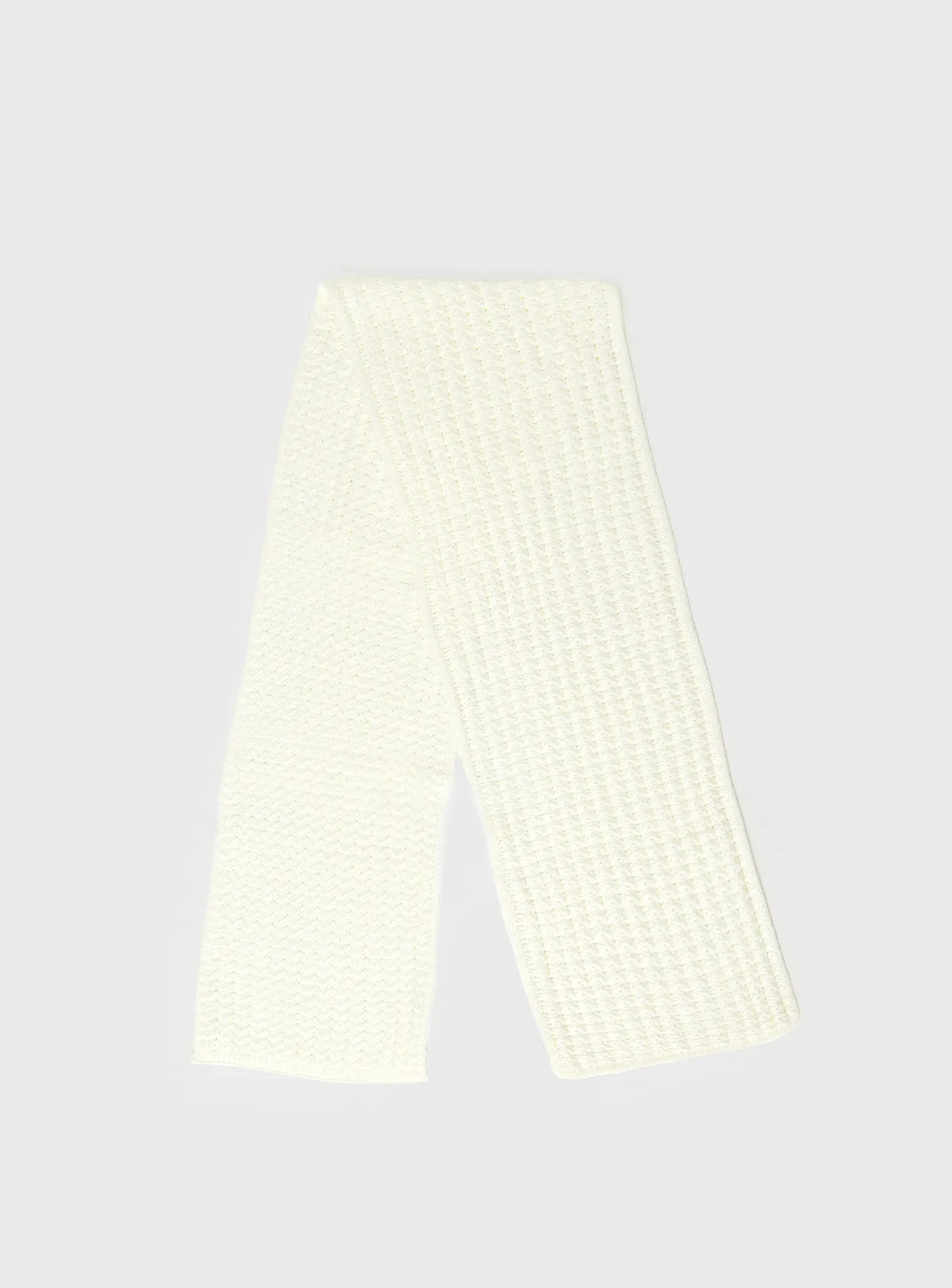 Barklie Scarf White