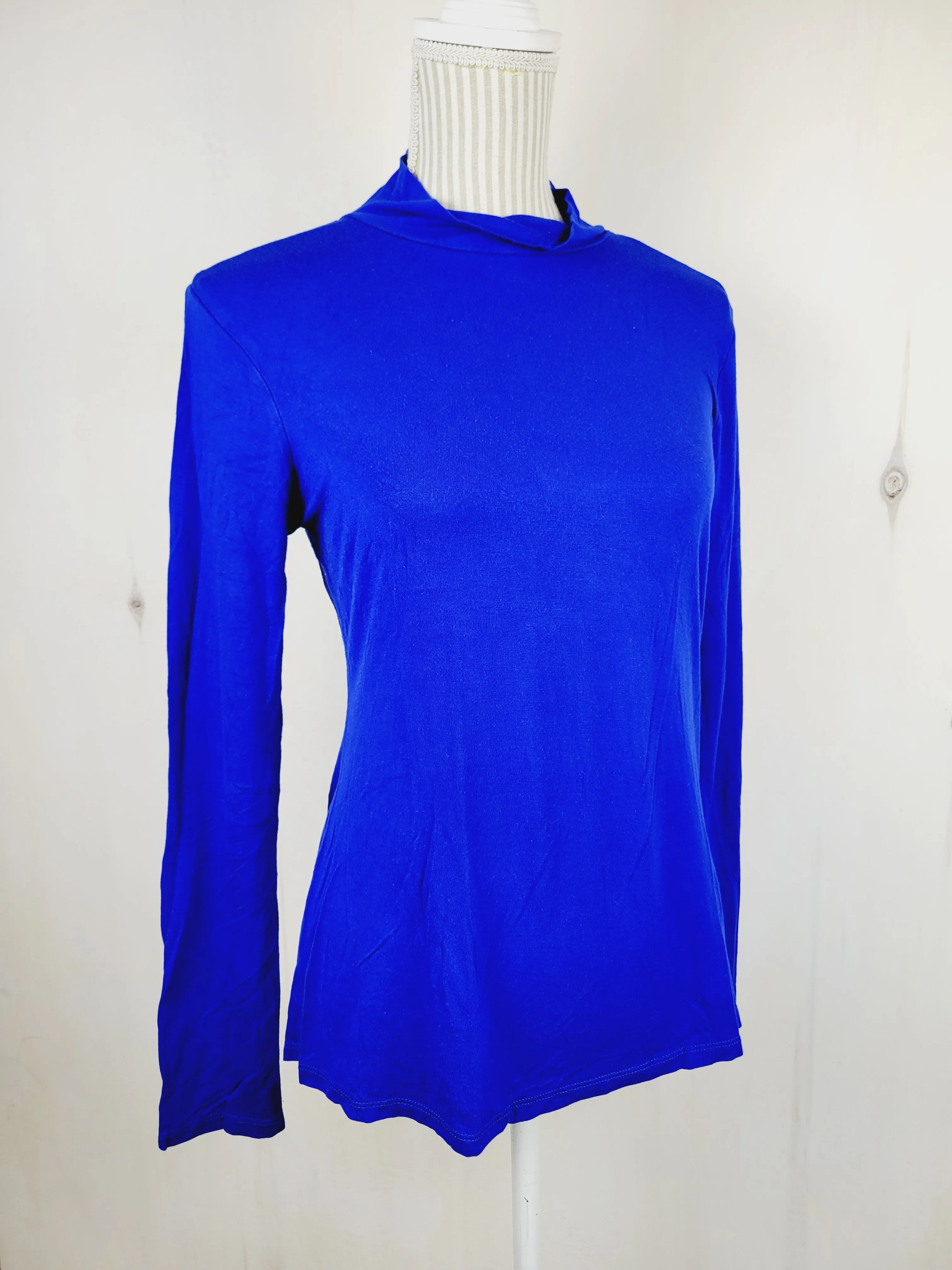 BLUE TURTLENECK LADIES SMALL PRE-LOVED