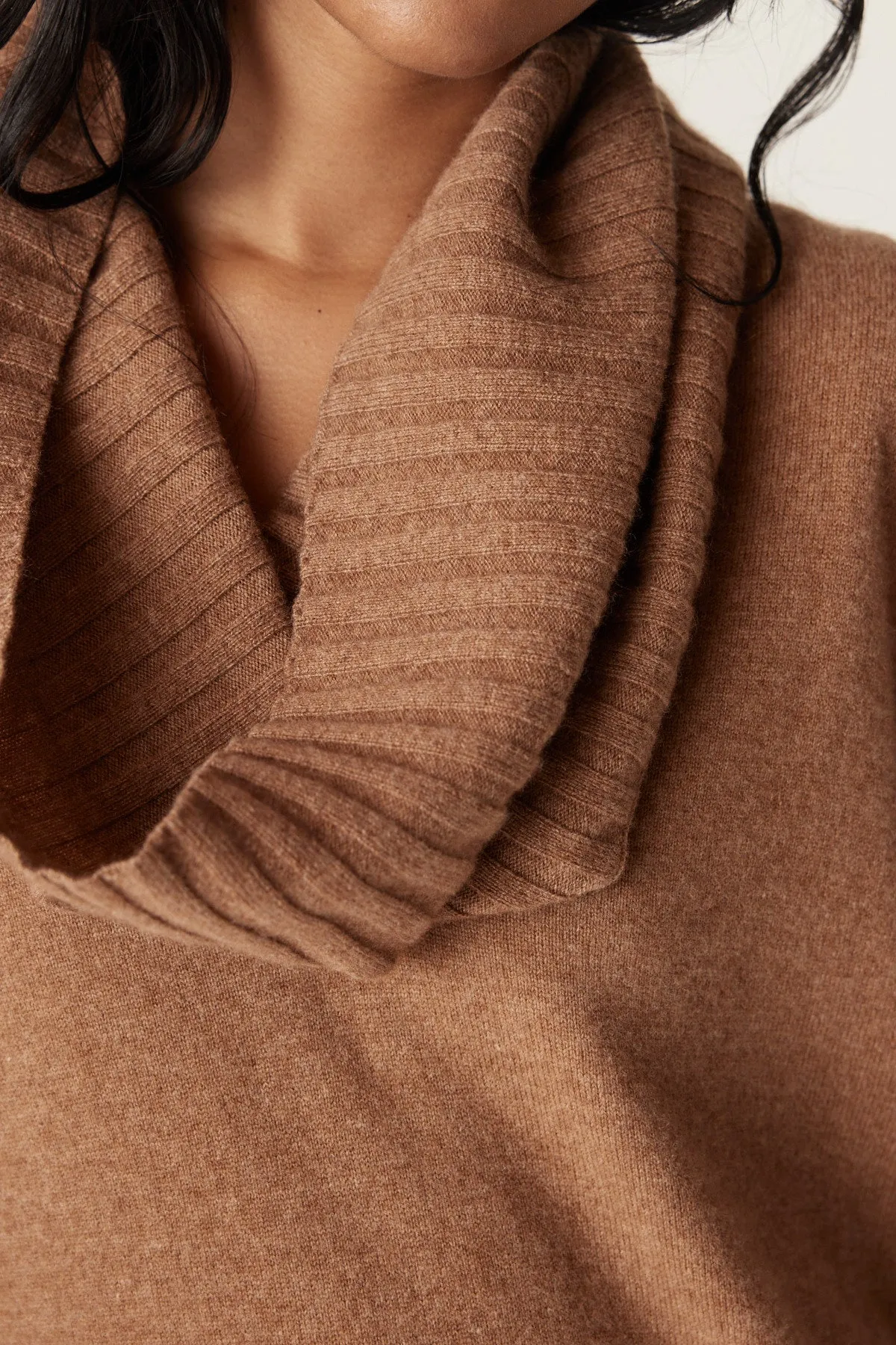 Cashmere Snood - Camel