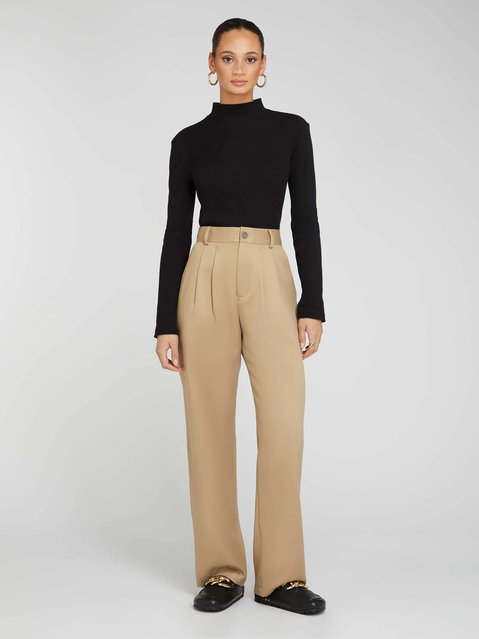 Cinnamon Relaxed Trousers in Beige