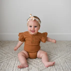 DESERT BRONZE RIB flutter short sleeve organic cotton bodysuit