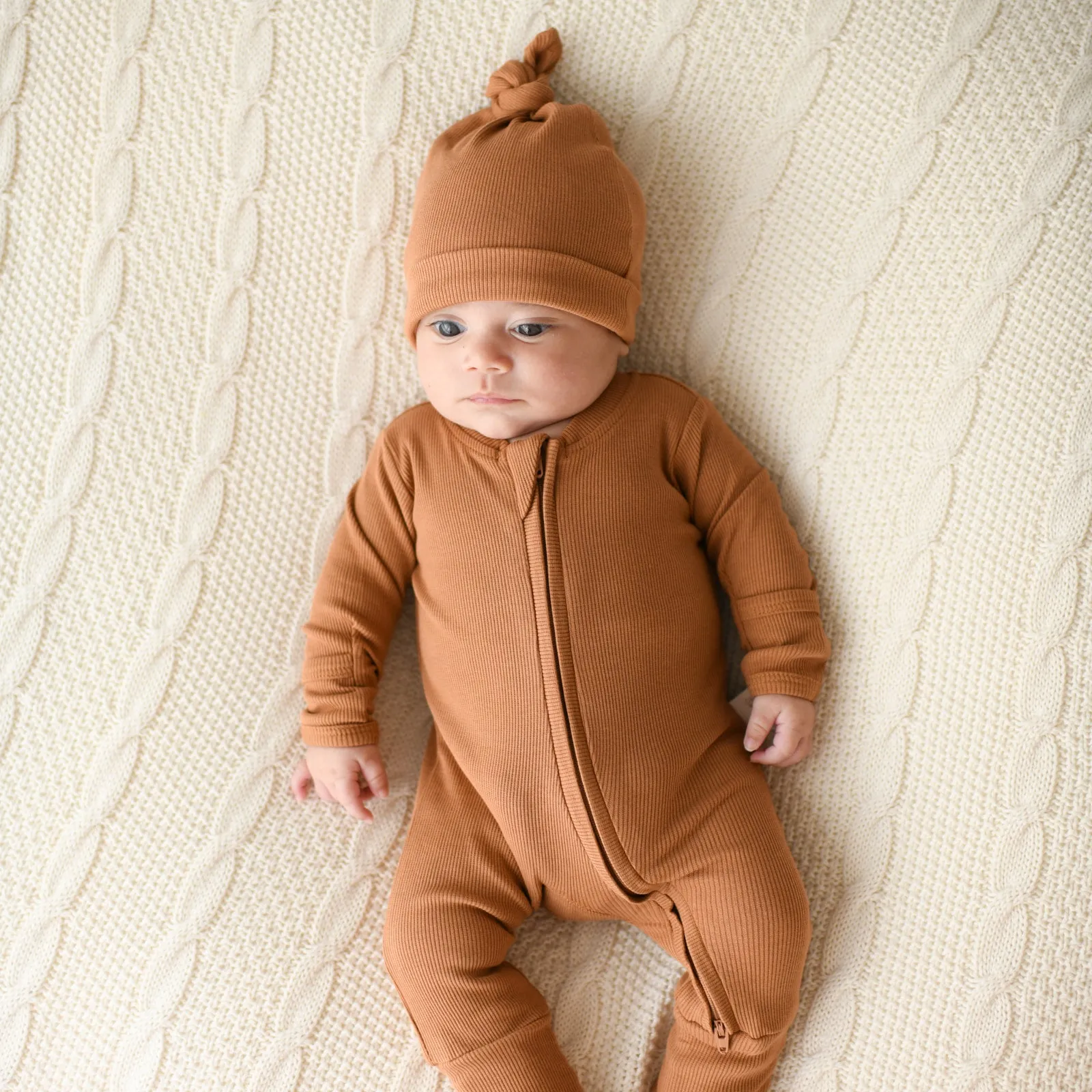 Desert Bronze Rib organic cotton Knotted Beanie Newborn