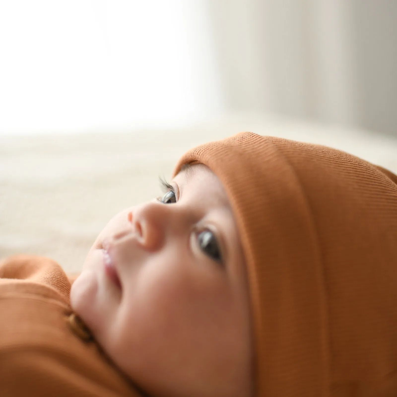 Desert Bronze Rib organic cotton Knotted Beanie Newborn