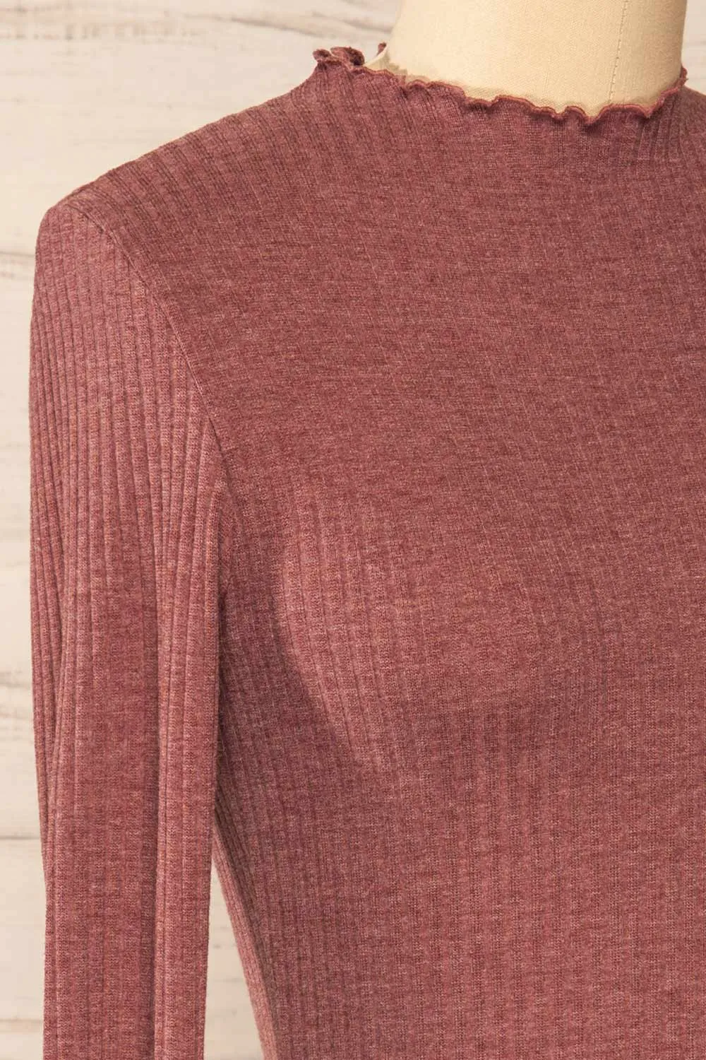 Faaset Mauve | Ribbed Top w/ Stand Collar