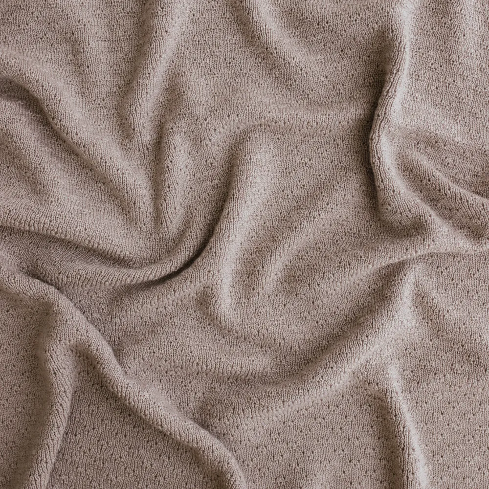 Hvid x Zoen voor Gust - Dora blanket - 100% Merino wool - Thick knit - Sesame