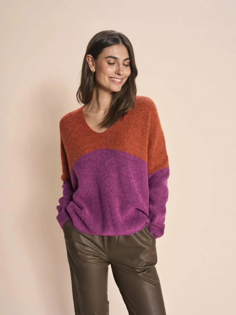 MOS MOSH | Thora V-Neck Block Knit Vivid Viola