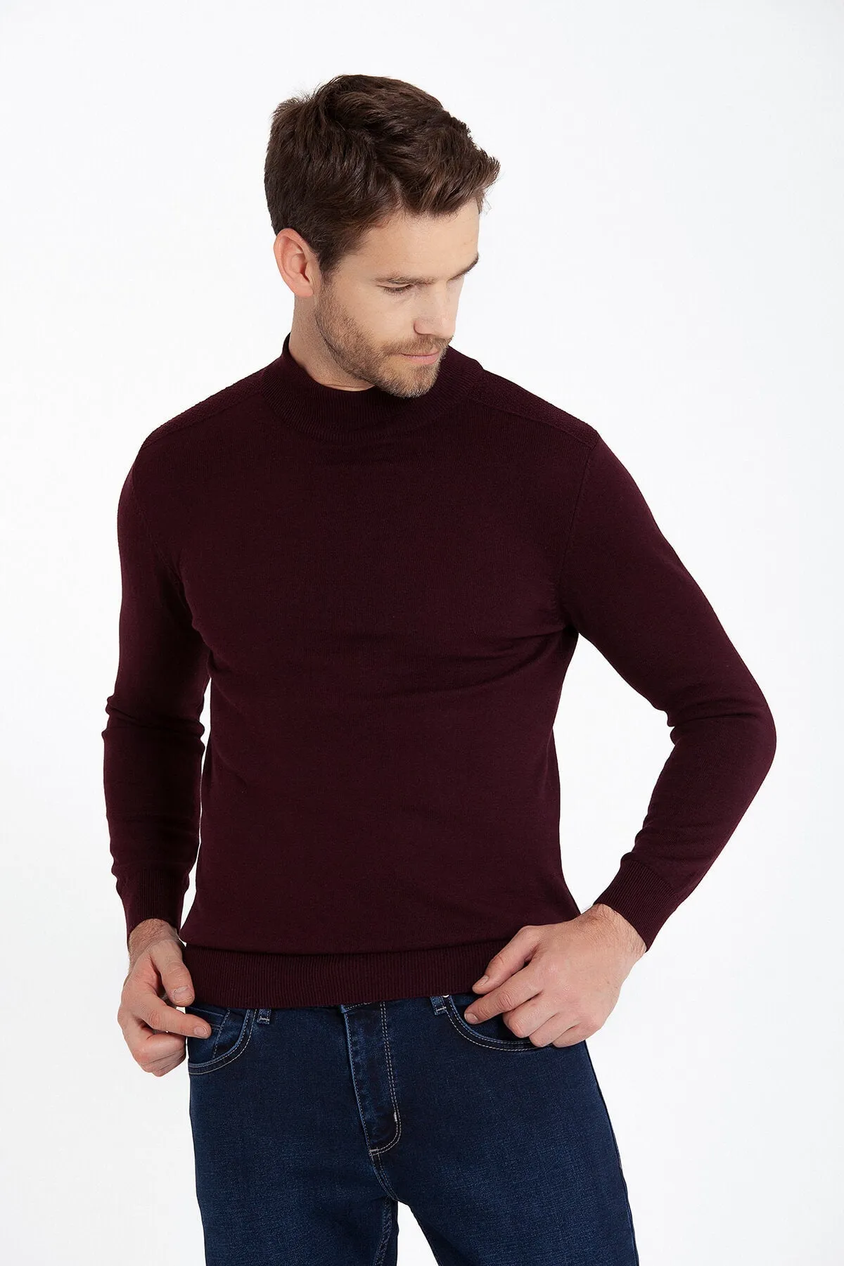 Regular Fit Patterned Cotton Blend Gray Mock Neck Sweater, Burgundy