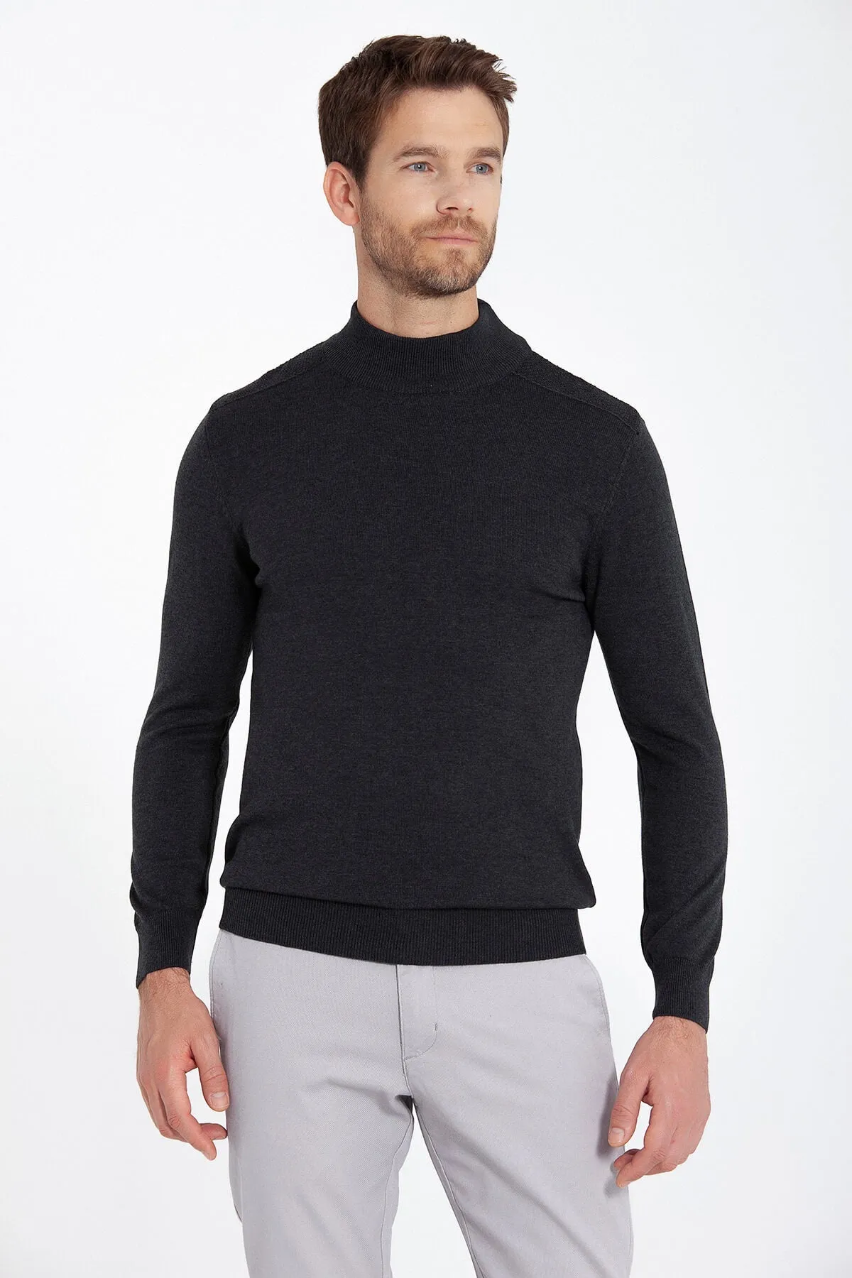 Regular Fit Patterned Cotton Blend Gray Mock Neck Sweater, Charcoal Melange