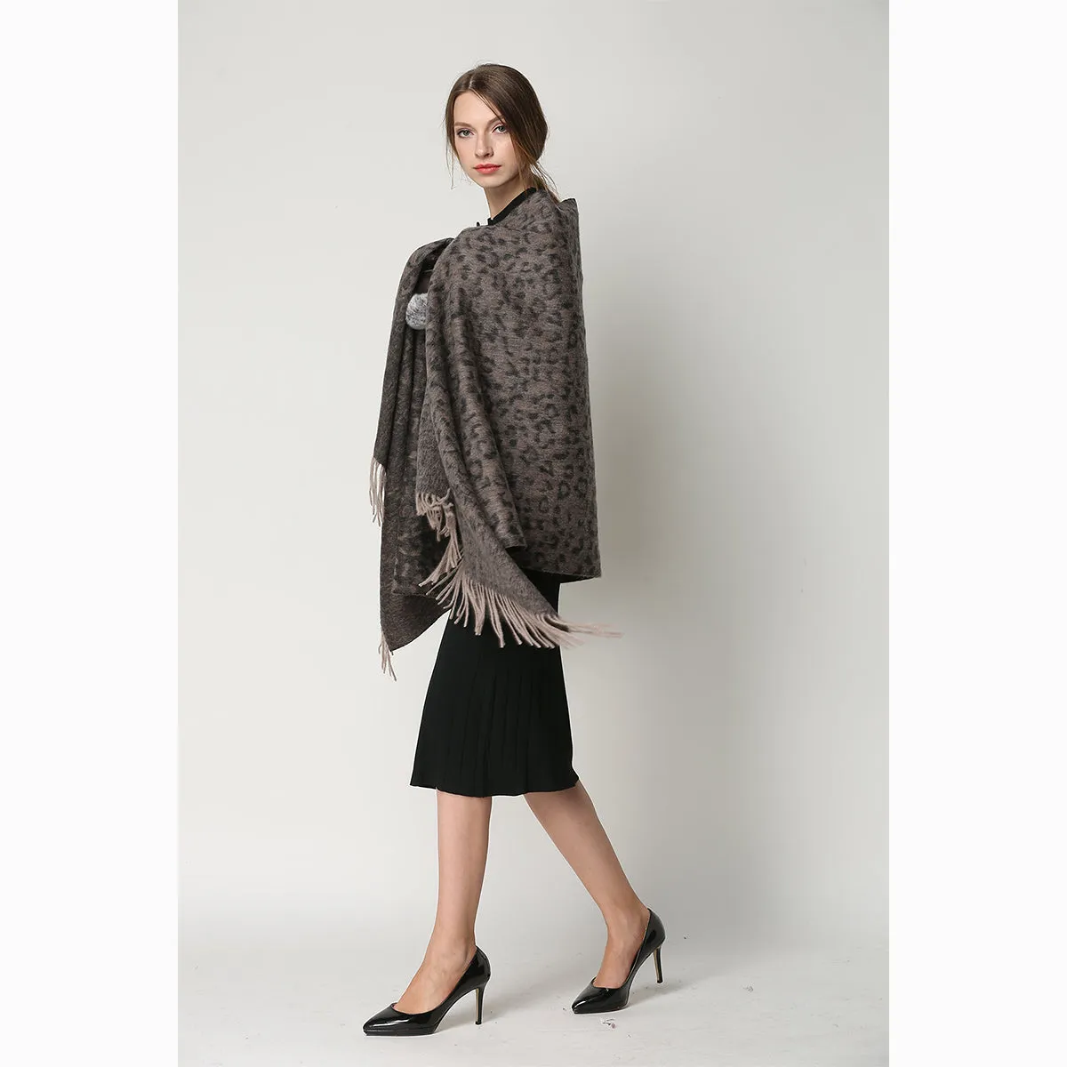 Ugg Cashmere & Wool Wrap Tan and Black